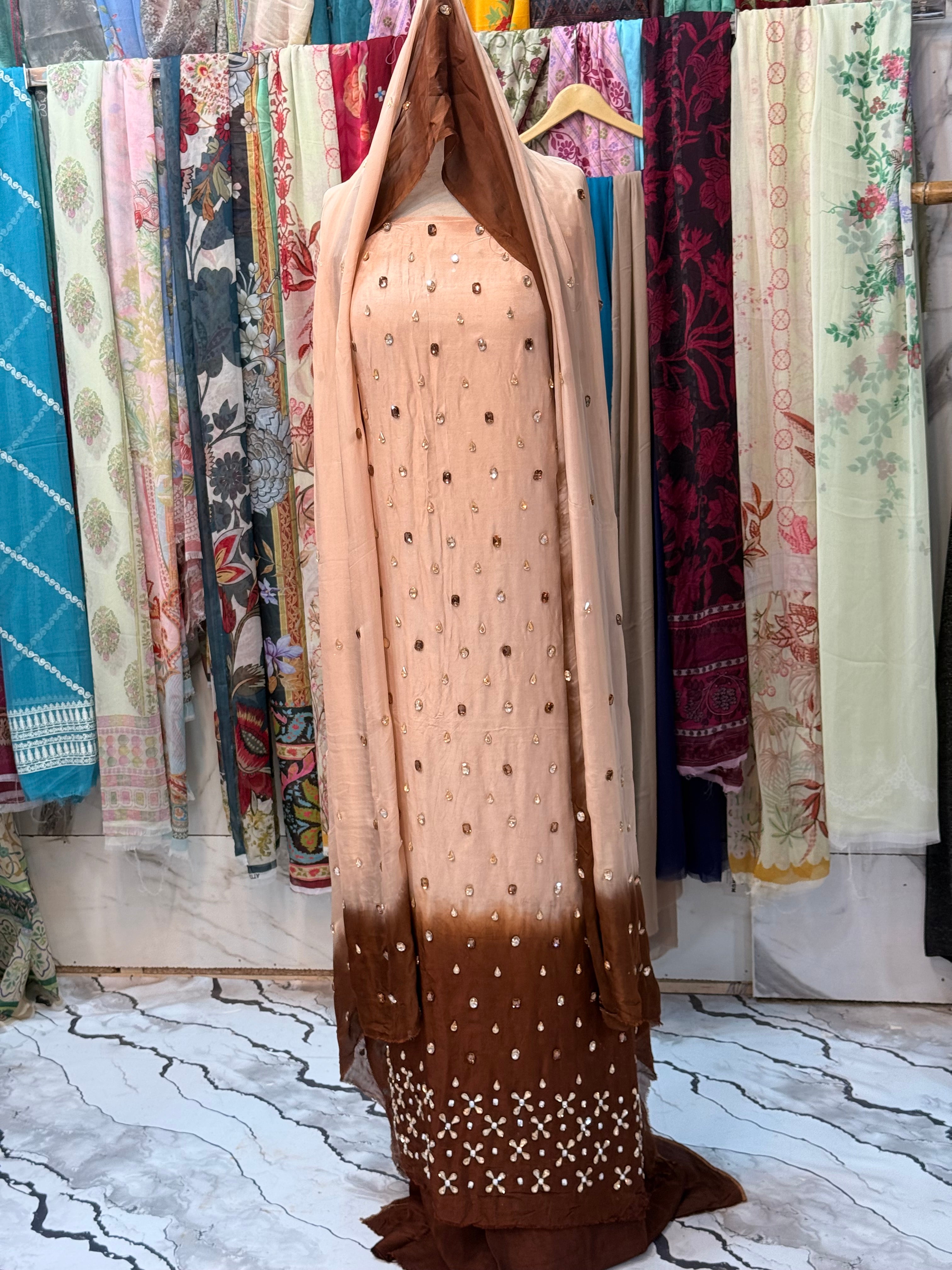 Hamd Embellished Dress (unstich)