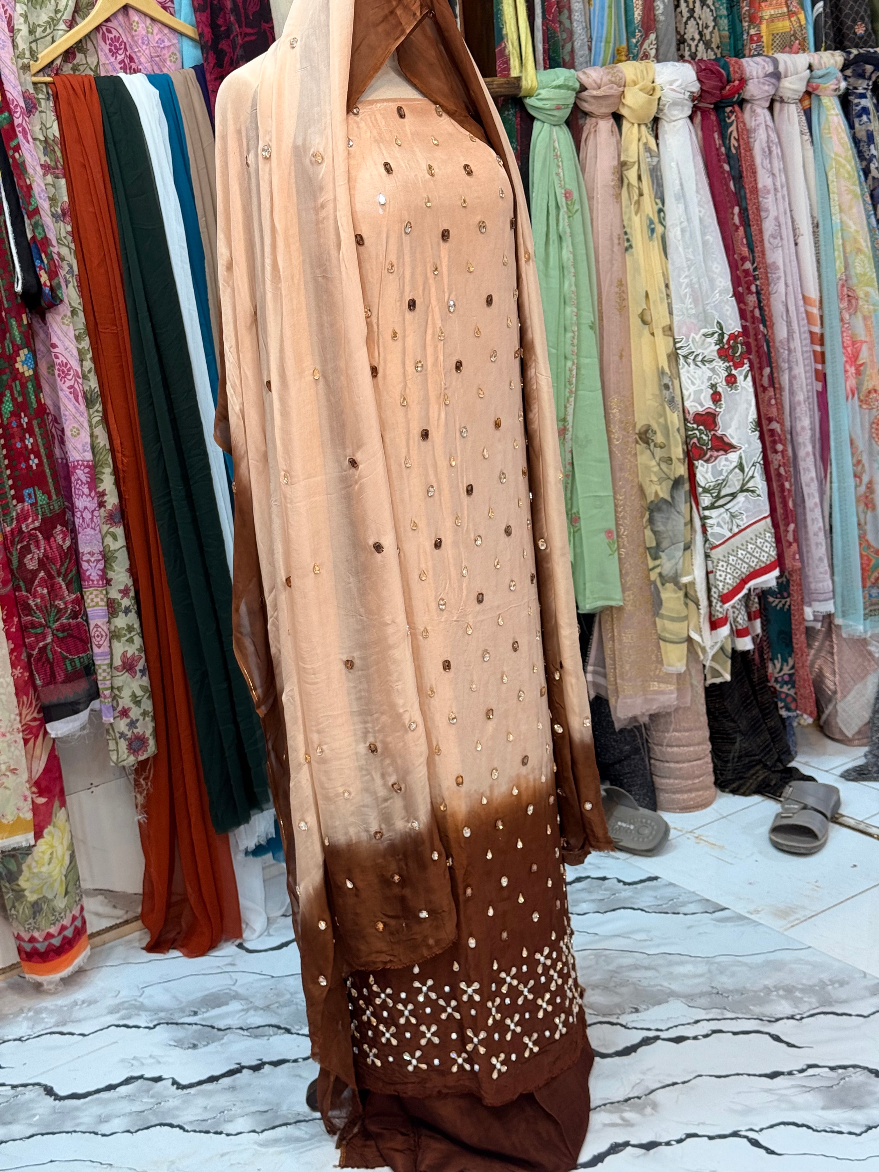 Hamd Embellished Dress (unstich)